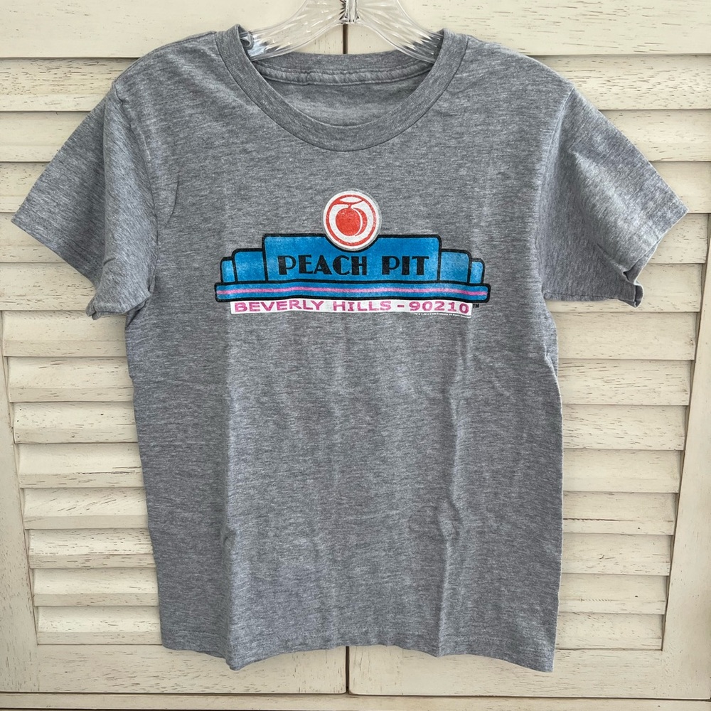 Beverly Hills 90210 Peach Pit tee